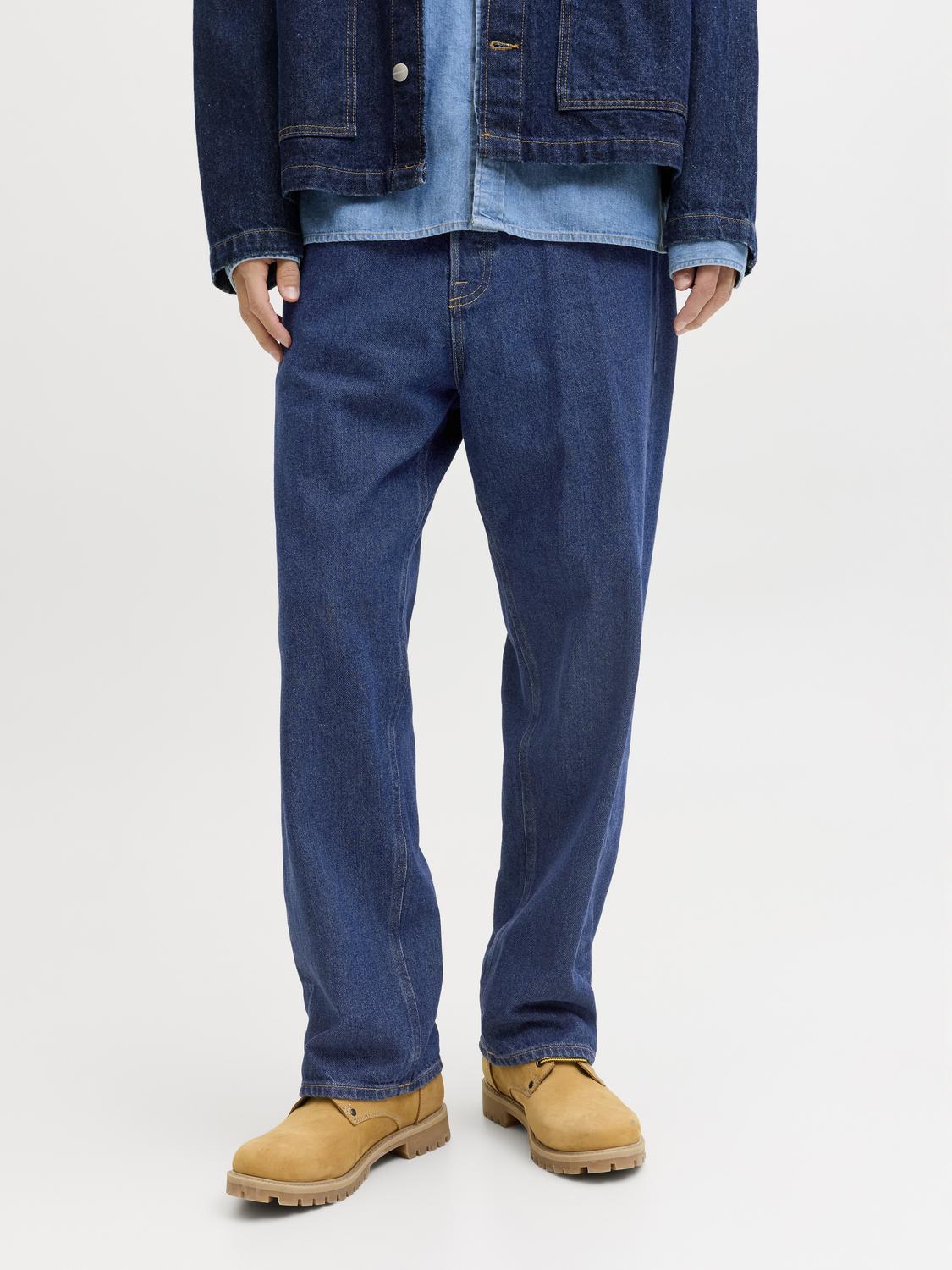 model_shot-front